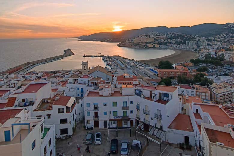 Visita Guiada Por Pe Scola Y Castillo Del Papa Luna Civitatis