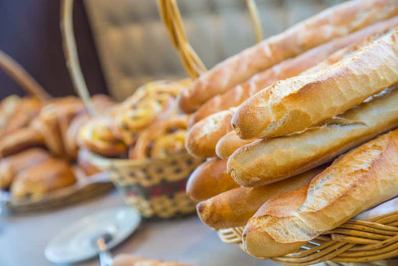 Visita a una panadería típica francesa de París Civitatis