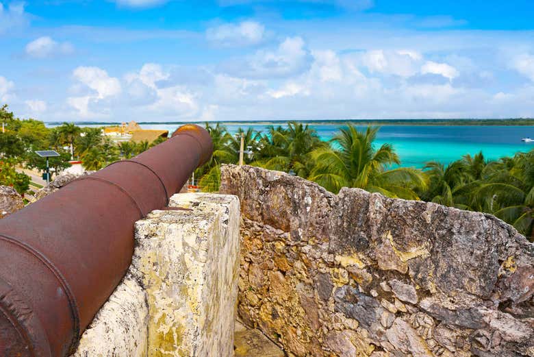 Excursión a la laguna Bacalar desde Cancún Civitatis