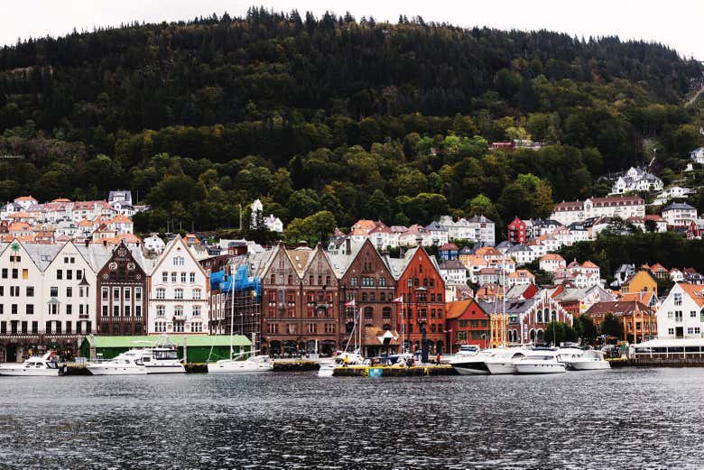 Tour privado por Bergen con guía en español Civitatis