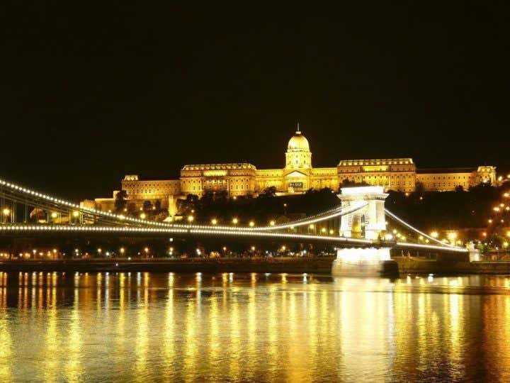 Puente de las Cadenas y Castillo de Buda