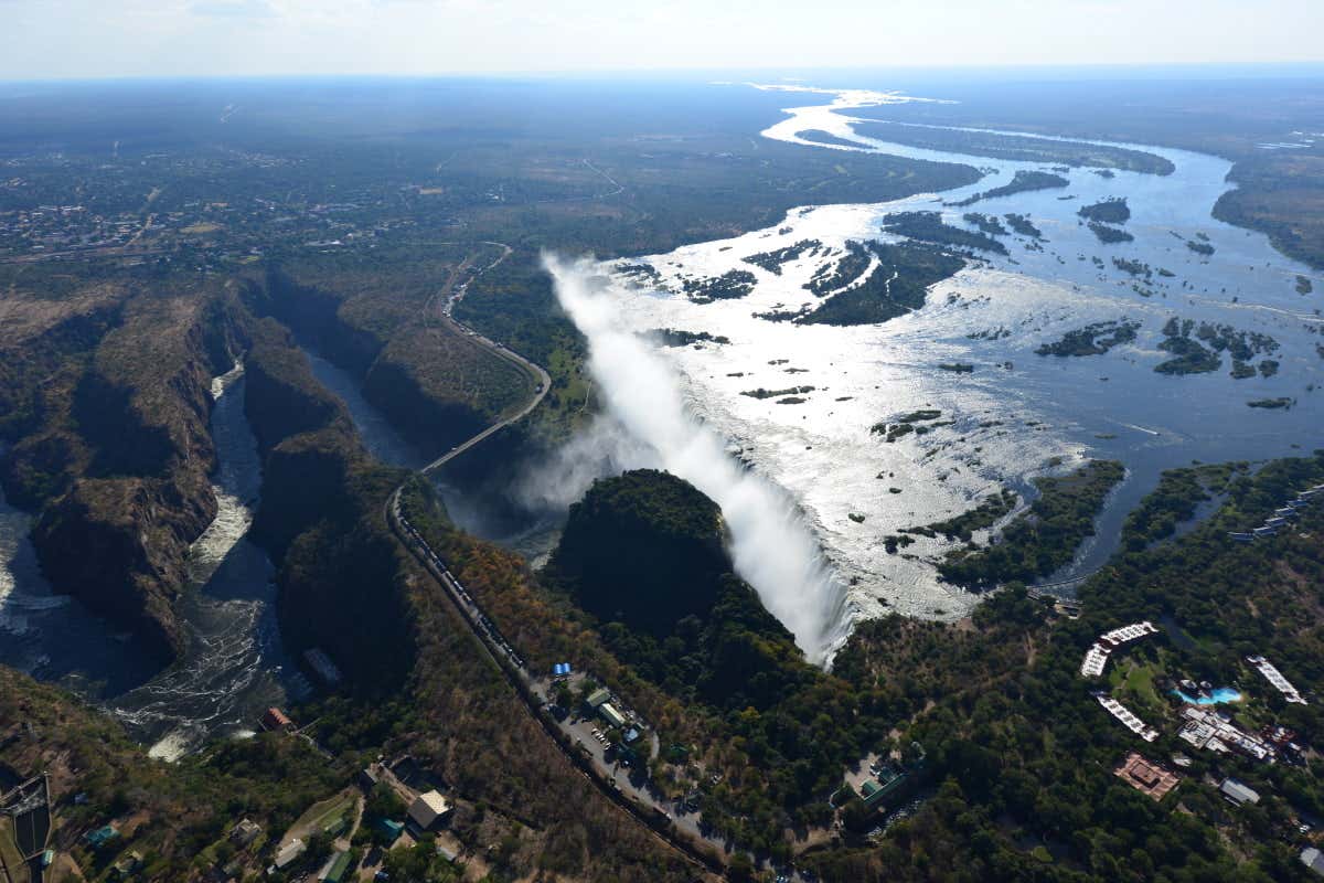 Las cataratas Victoria vistas desde el aire