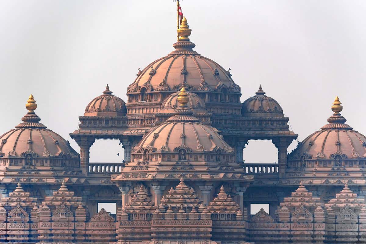 interior del templo de akshardham