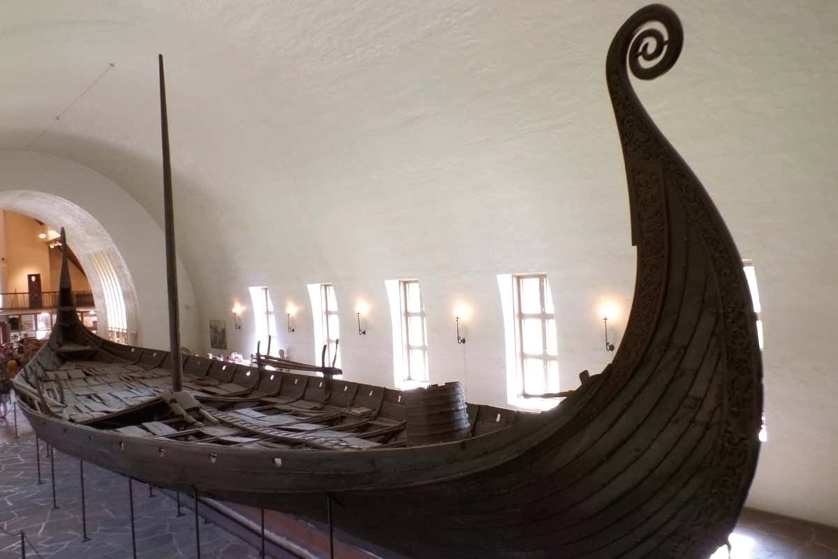 Una de las naves del Museo de los Barcos Vikingos de Oslo