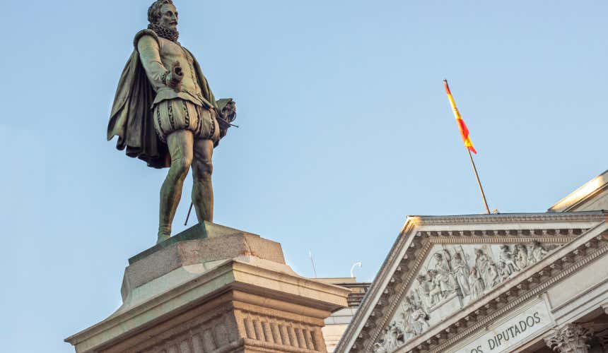 Estatua de Miguel de Cervantes