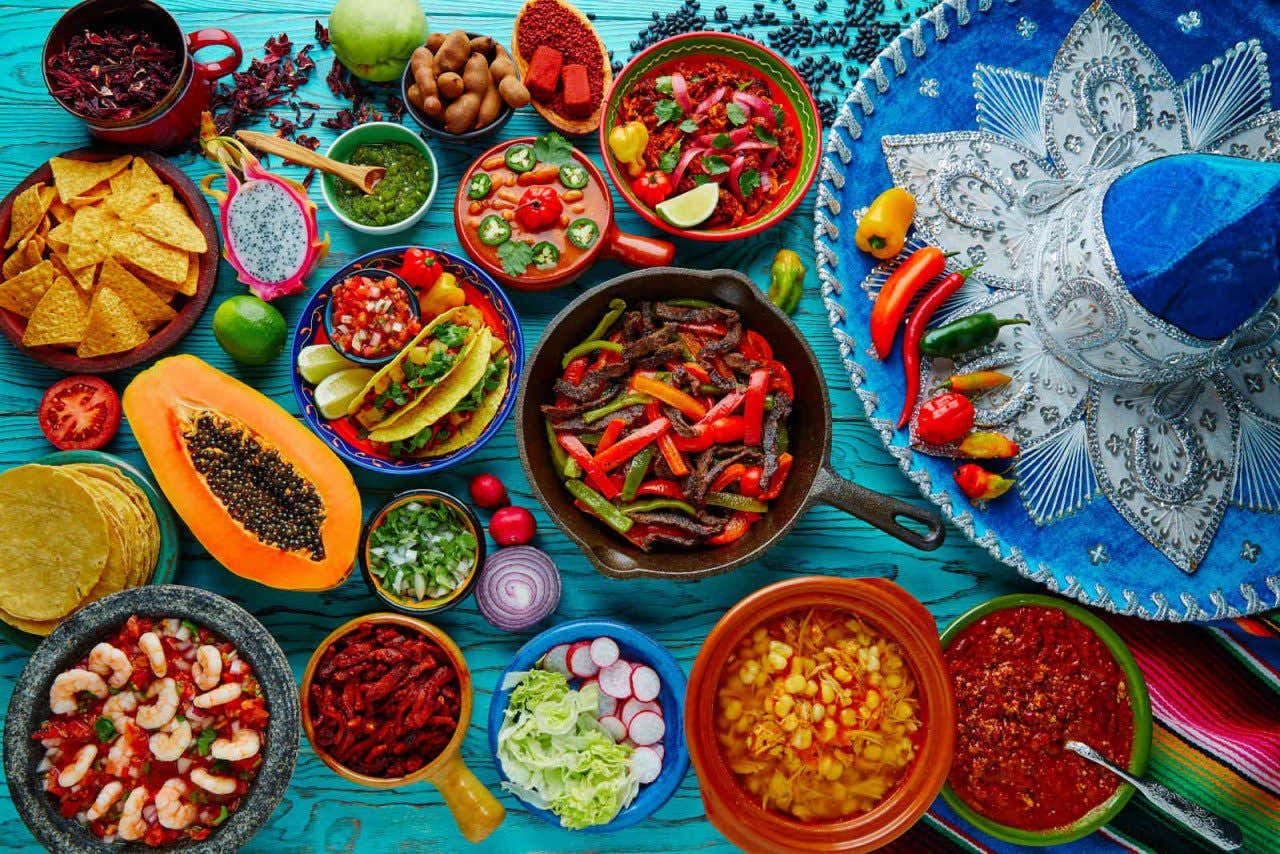 Distintos platos tradicionales de la gastronomía mexicana