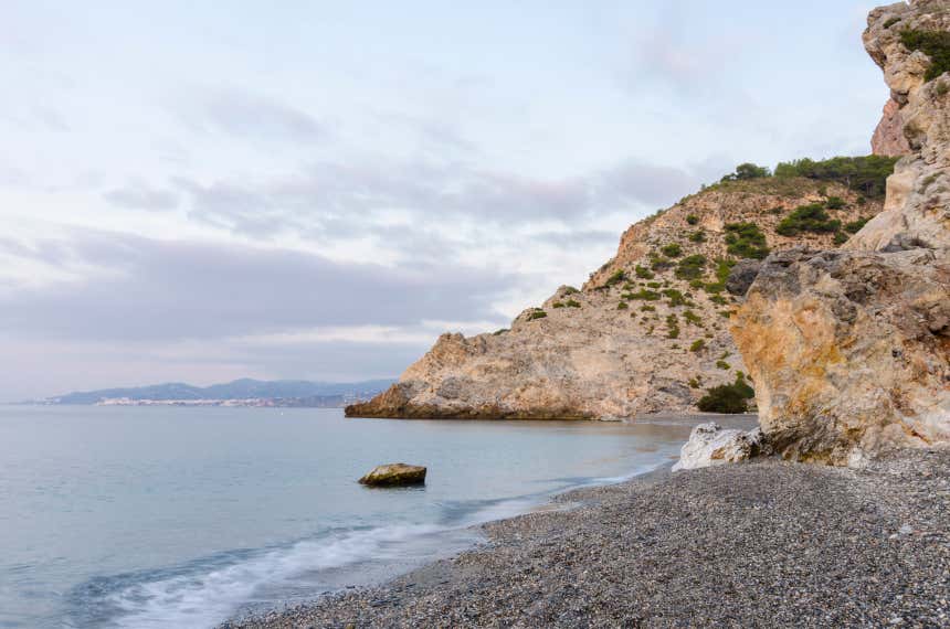 Playa de Cantarriján, en Almuñécar