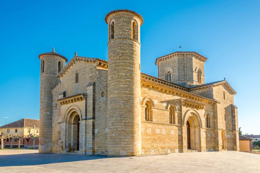 Iglesia de San Martín de Tours