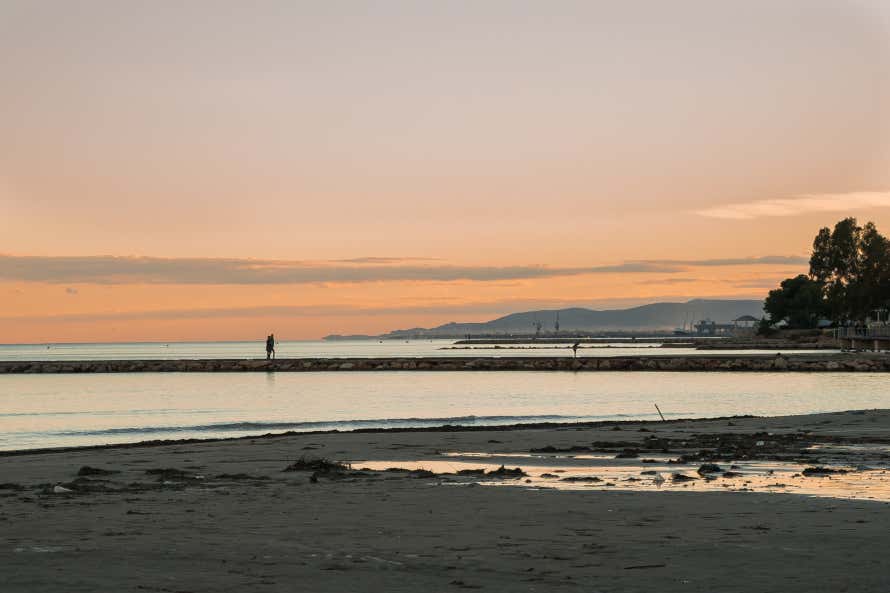 Atardecer en las playas de Sant Carles de la Rápita.