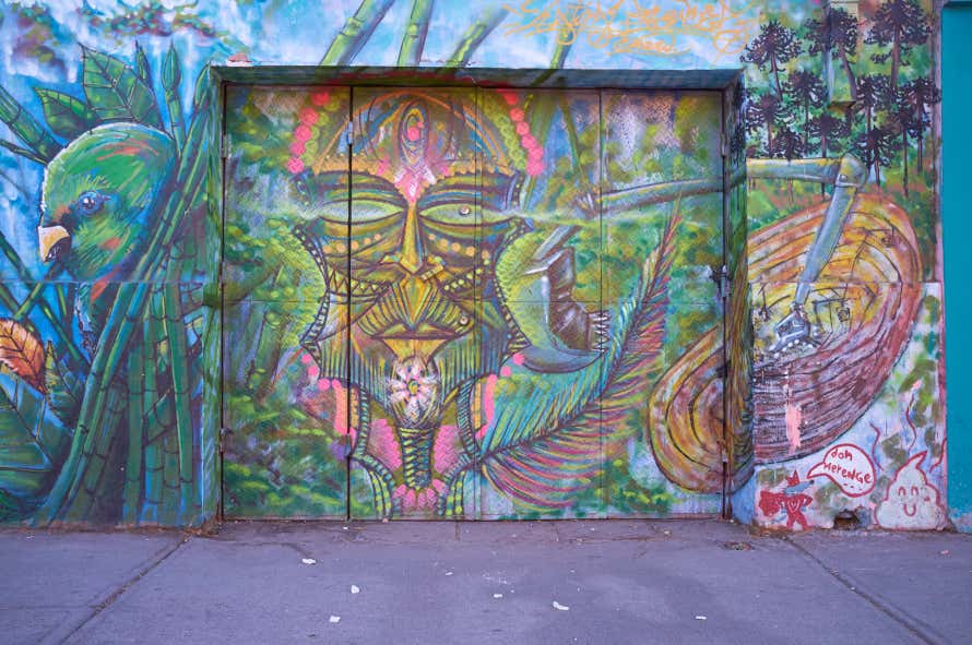 Murais coloridos do bairro de Bellavista
