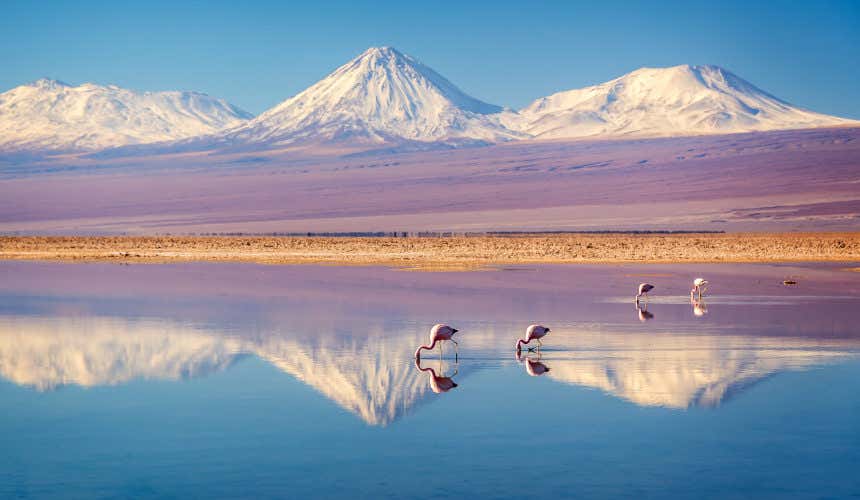 Montañas de la Cordillera de la Sal, en el desierto de Atacama