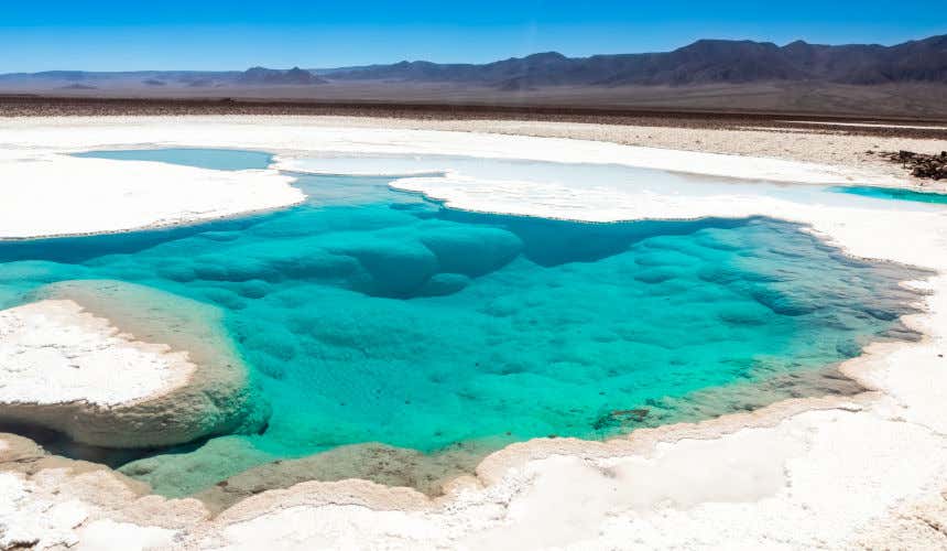 Lagunas Escondidas de Baltinache , en el desierto chileno de Atacama