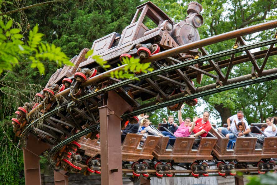 Montaña rusa en Chessington World of Adventure