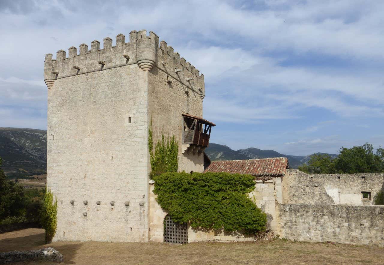 La Torre San Martín de Quintana de Valdivielso