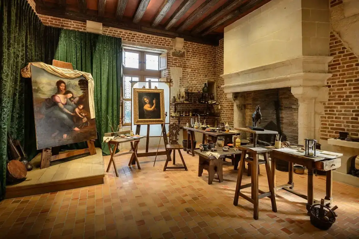 Exposição no castelo Clos Lucé com materiais de Leonardo da Vinci