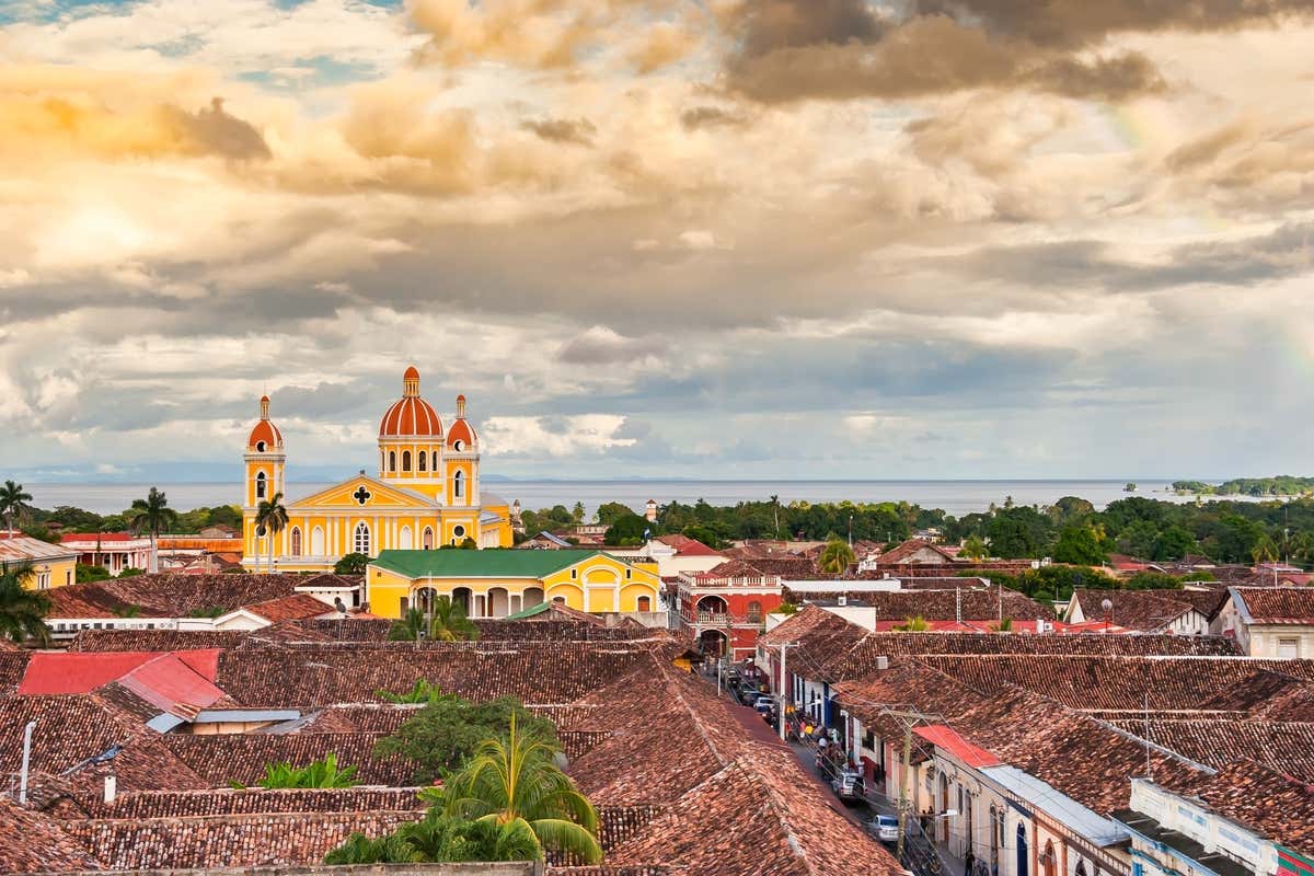 Vista panorámica de la ciudad Granada de Nicaragua ¡