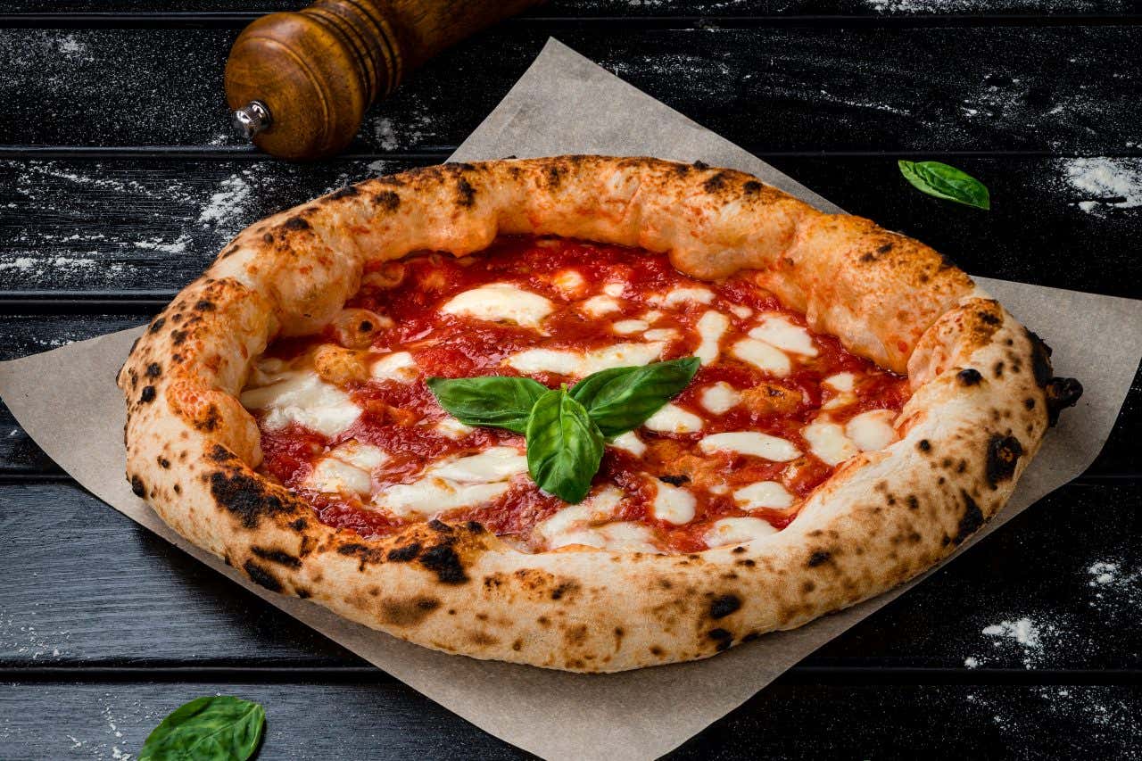 Une pizza napolitaine, une spécialité italienne, parmi les meilleures cuisines du monde