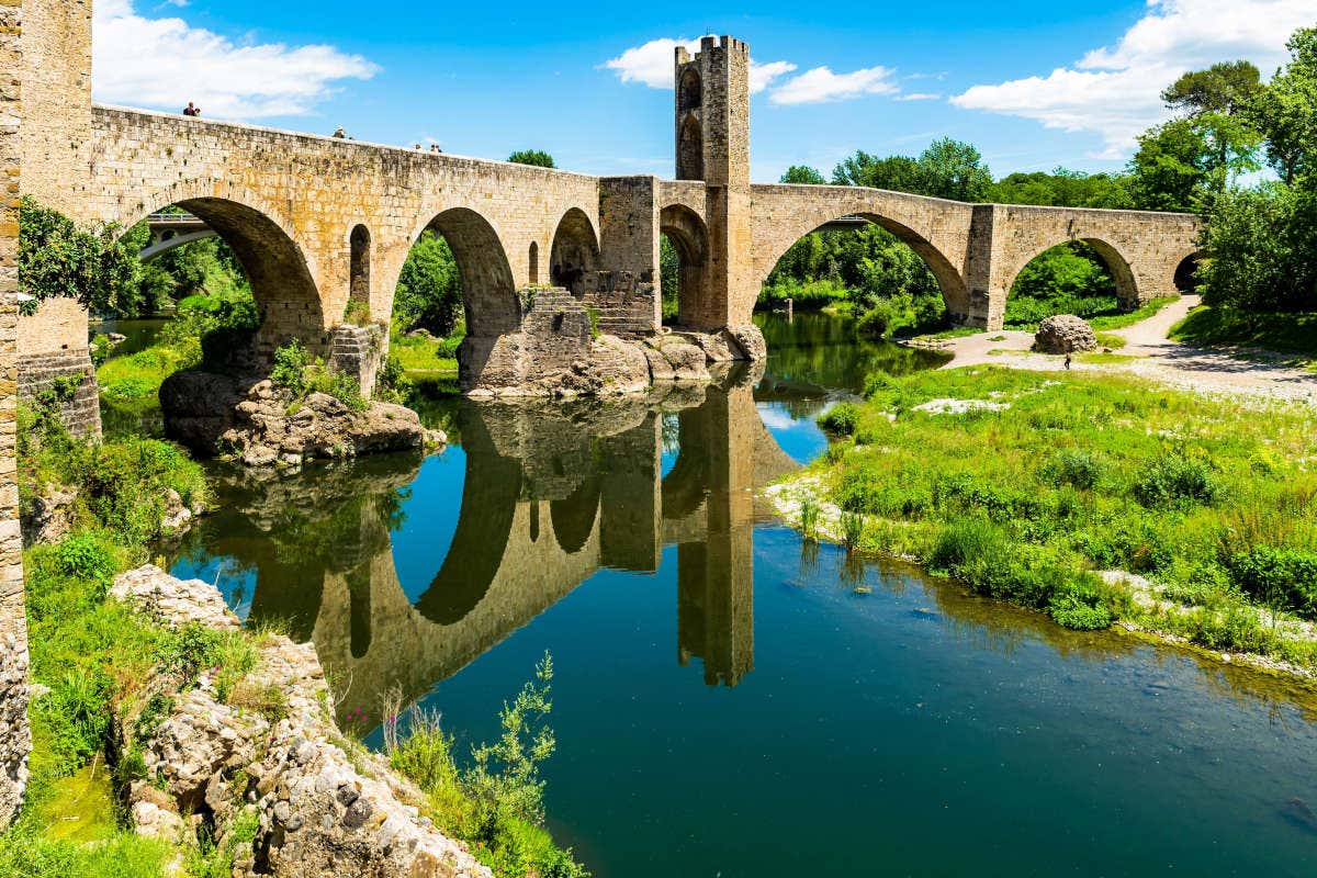 Puente medieval de Besalú