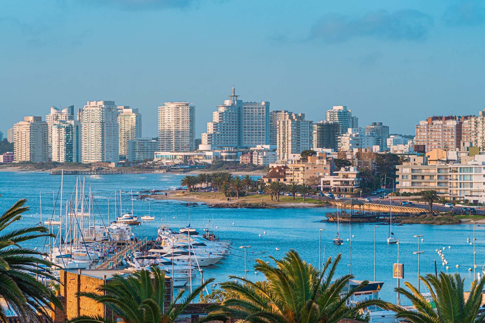 Vista aérea do skyline de Punta del Este