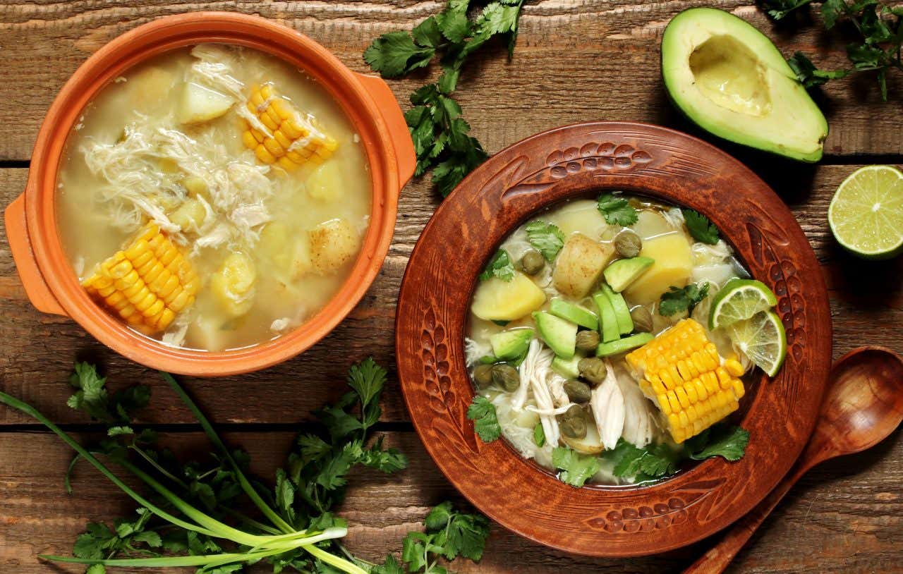 L'ajiaco, plat typique colombien, un incontournable lors d'un voyage à Bogota