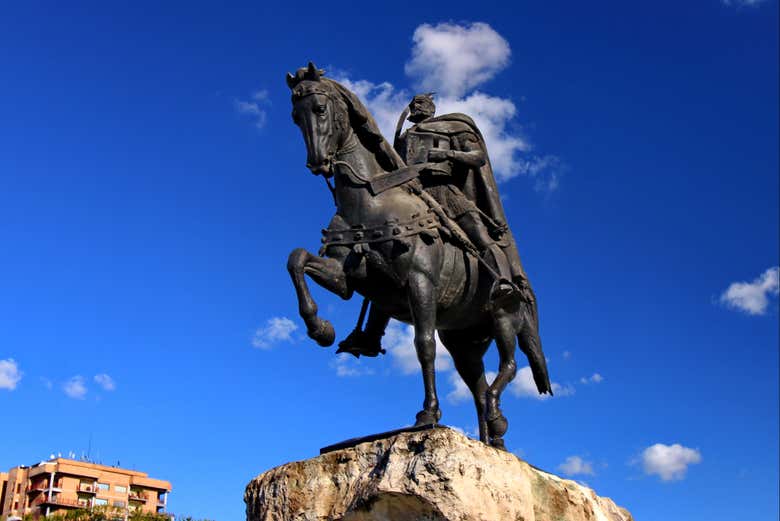 Monumento ecuestre a Skanderbeg