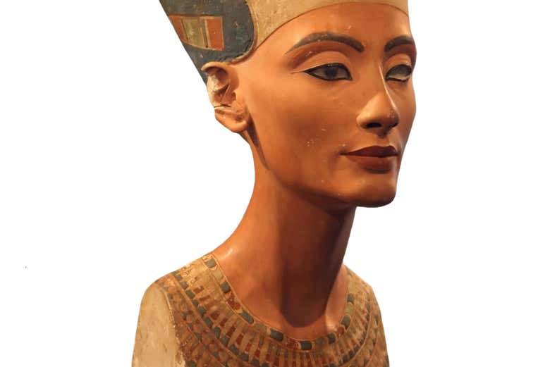 El busto de Nefertiti es la pieza estrella del Museo Nuevo