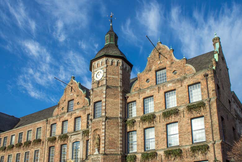 Fachada del antiguo ayuntamiento de Düsseldorf