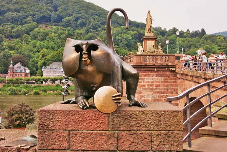 Heidelberg Bridge Monkey