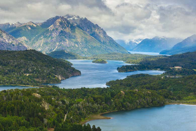 Panorámica del lago Nahuel Huapi