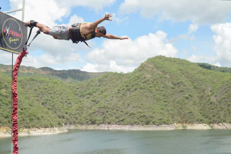 Bungee jumping in Cabra Corral