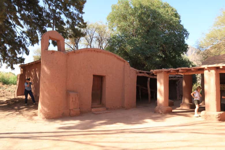 Típicas edificaciones en la Ruta del Adobe