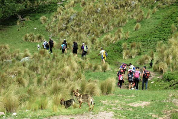 Trekking por la senda 1 del Valle de los Lisos + Barranquismo y Boia Cross