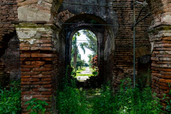 Excursión a las ruinas jesuíticas de San José de Lules y Simoca