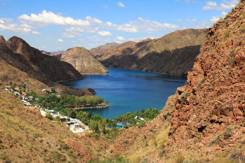 Embalse de Los Reyunos