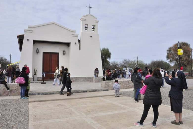 Visitando el santuario de Mama Antula