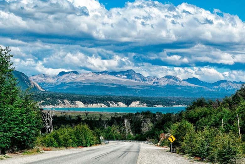 Viajando por carretera hacia Tolhuin