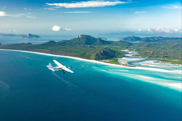 Paseo en avioneta por las Islas Whitsundays + Snorkel