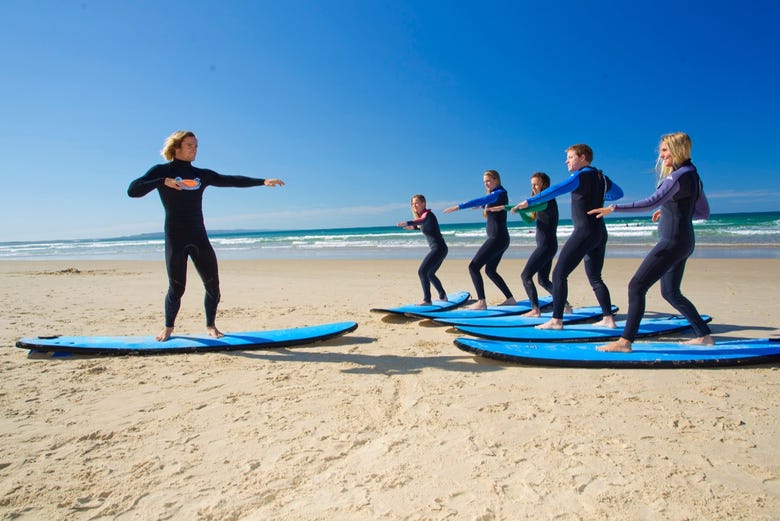 2 Hour Surfing Lesson in Noosa Heads - Book at Civitatis.com