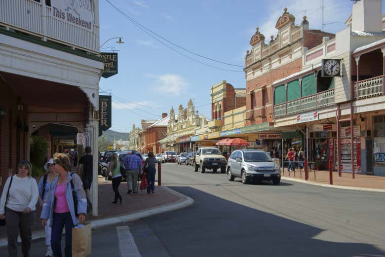 Wave Rock & York Tour from Perth - Book Online at Civitatis.com