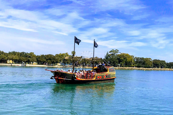 Mandurah Pirate Ship Cruise