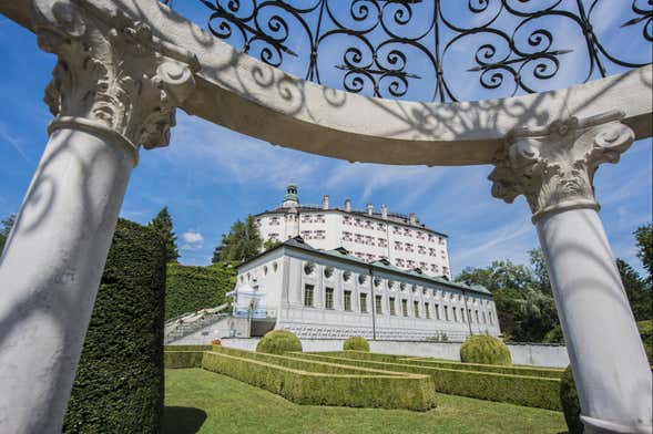 Entrada al Palacio de Ambras