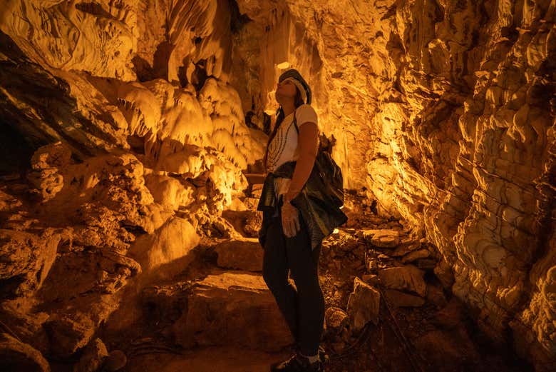 Explore the Sao Mateus Cave