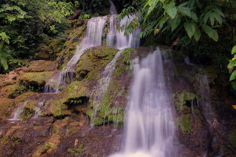 Admiring the Rio do Peixe waterfalls