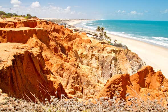 Excursão à praia de Morro Branco