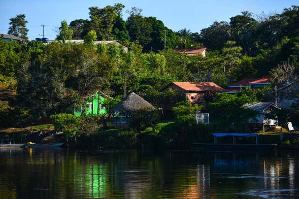 Visita a uma comunidade quilombola + Praia Barra de Gramame