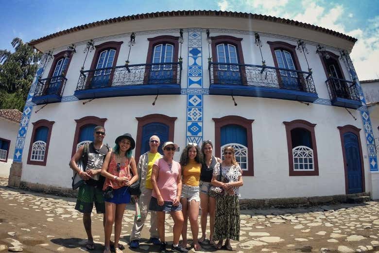 The gates of Paço da Paixão