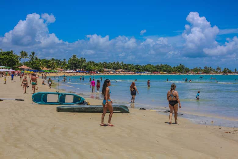 Explore Coroa Vermelha, one of Bahia's prettiest beaches