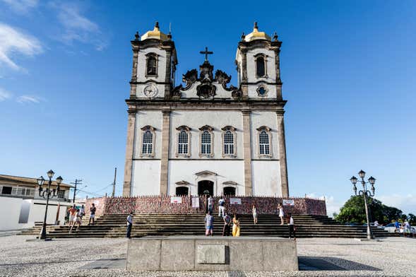 Tour por la iglesia de Bonfim y el santuario de Irmã Dulce