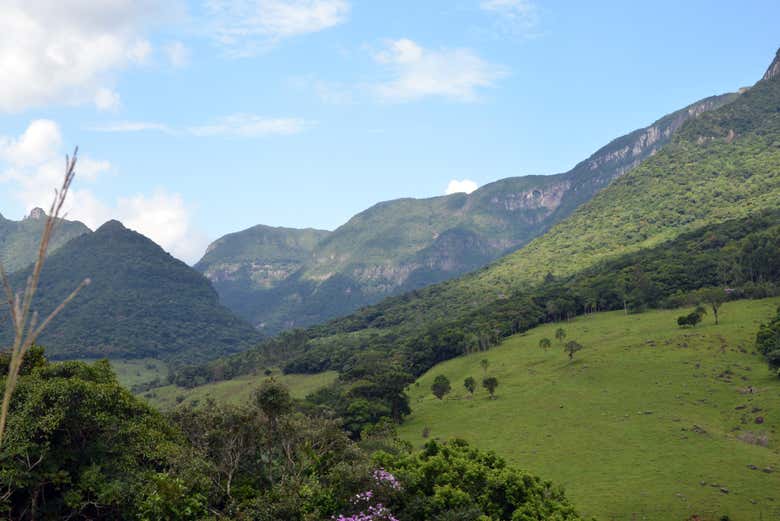 Paisajes del río Três Forquilhas