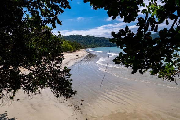 Passeio de escuna pelas ilhas do lado norte de Ubatuba